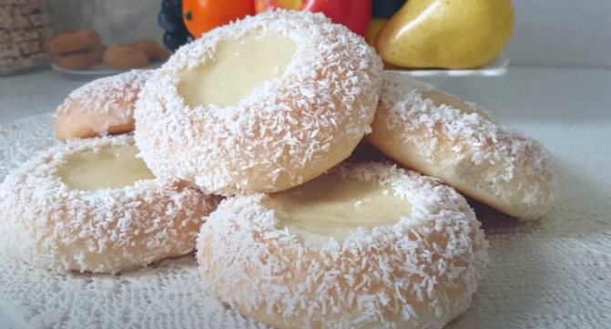 булочки с заварным кремом