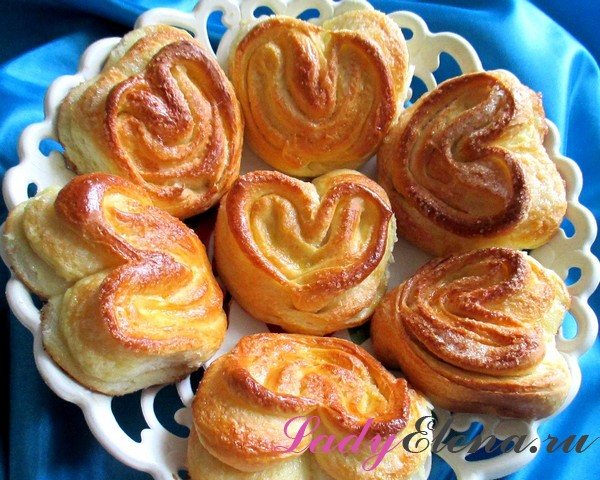 Фото рецепт плюшек в виде сердечка