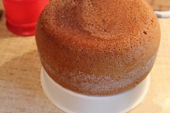 Пришло время вынимать медовик