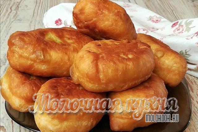 Рецепт жареных пирожков с сухими дрожжами