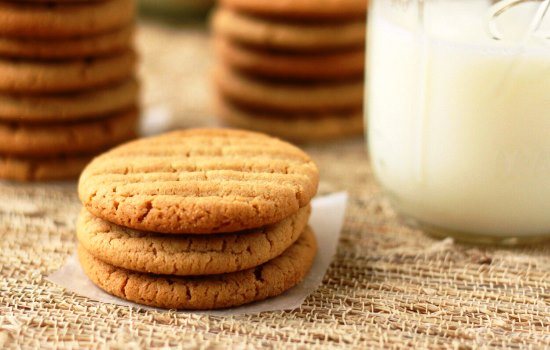 Рецепты печенья на молоке для домашнего чаепития. Медовое, шоколадное, ореховое и много других рецептов печенья на молоке