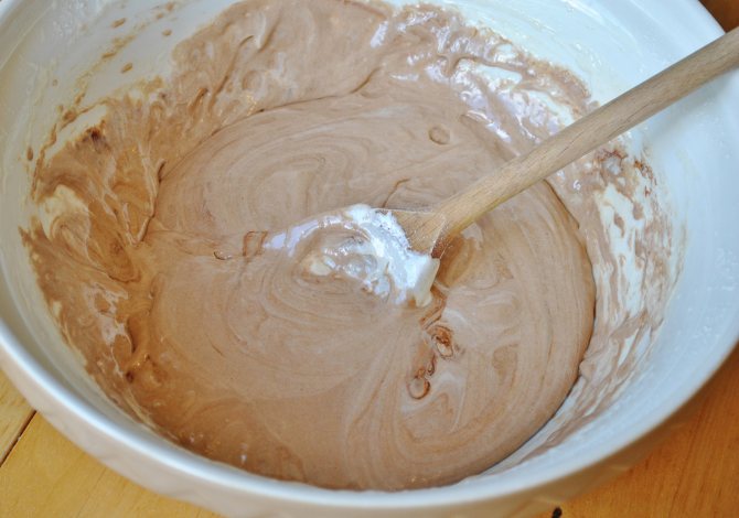 Смешать ингредиенты для теста